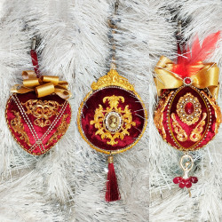 Набор новогодних украшений "Тайны французских королей"
